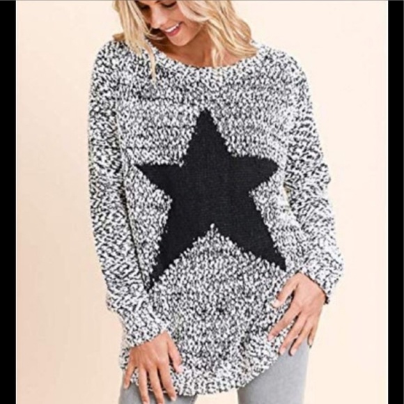Doe & Rae Sweaters - Doe & Rae Cozy Star Sweater in Medium